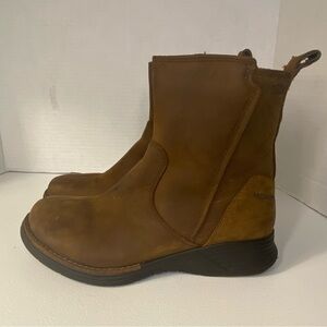 Merrell Travvy Boots Women’s Size 6.5 Brown Tan Leather Suede J02136 Side Zip